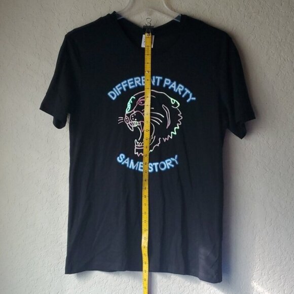 Zara Men's Large Different Party Same Story Tiger Reflective T-Shirt - Picture 7 of 8